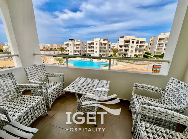 Image of Chalet Direct on pool in North Coast