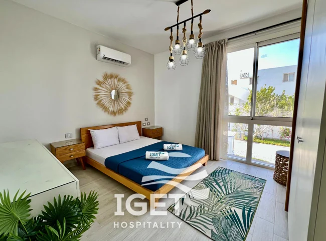 Image of Senior first-floor chalet with a direct lagoon view in Fouka Bay