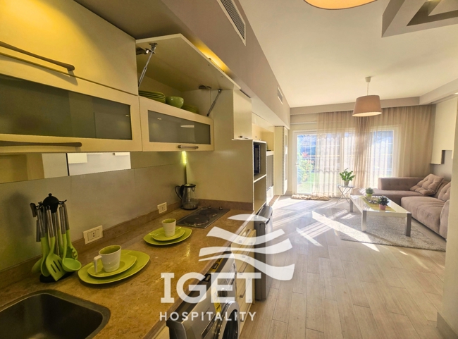 Image of 1BR Studio with Outdoor Dining | Mountain View