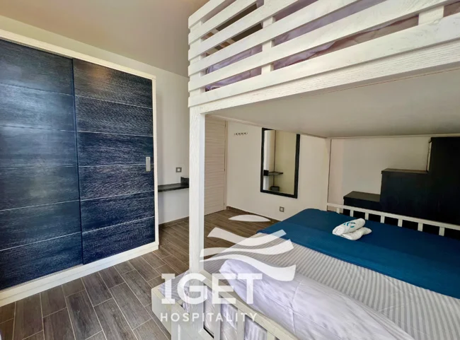 Image of ground-floor chalet direct lagoon view in Fouka Bay
