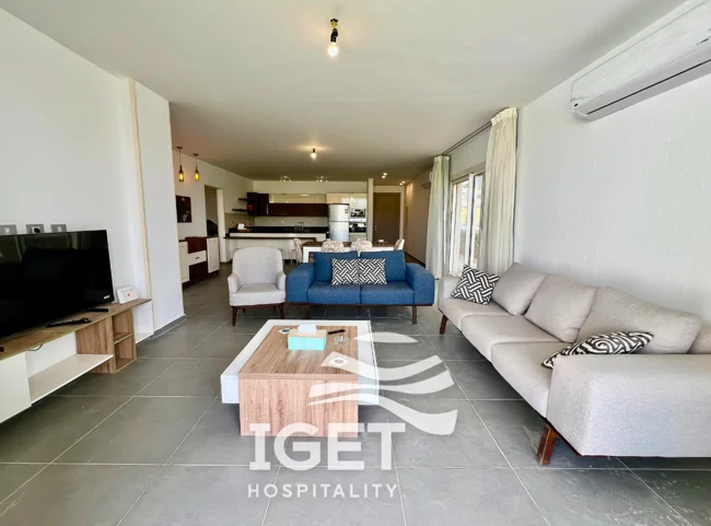 Image of ground-floor chalet direct lagoon view in Fouka Bay