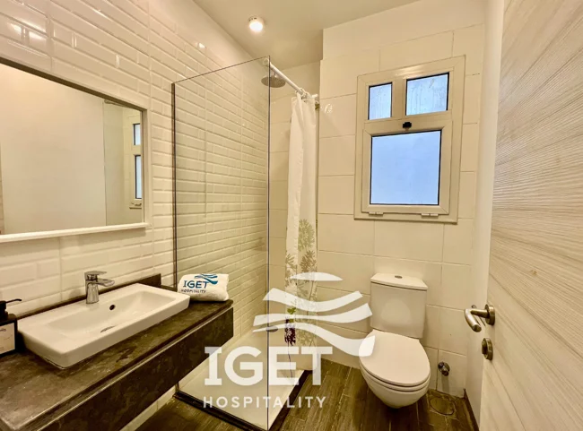 Image of ground-floor chalet direct lagoon view in Fouka Bay