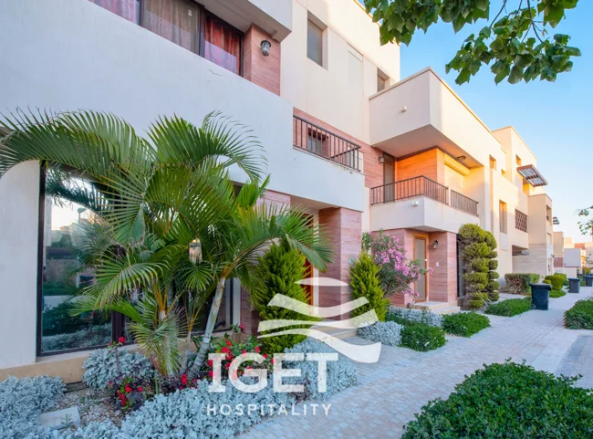 Image of Luxury Family Twin House in Blanca