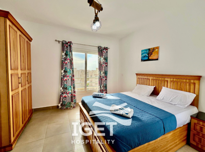 ImageOf Chalet Direct on pool in North Coast