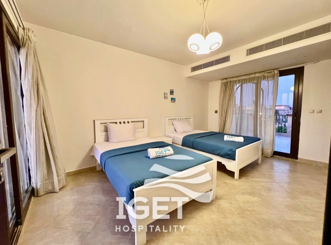 Image of Special Twin house in Marassi on lake