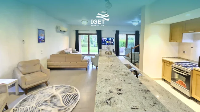 Image of Elegant Twin House in Veneto