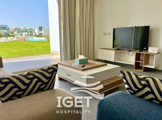 Image of ground-floor chalet direct lagoon view in Fouka Bay