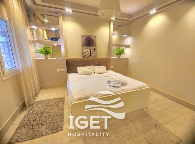 Image of 1BR Studio with Outdoor Dining | Mountain View