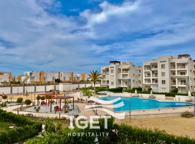 ImageOf Chalet Direct on pool in North Coast