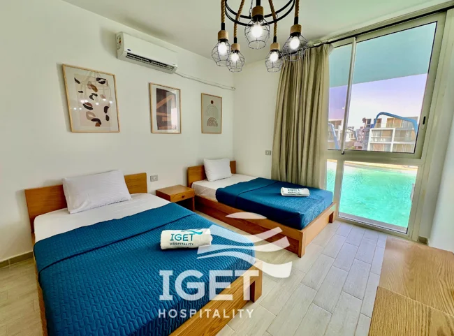 Image of Senior first-floor chalet with a direct lagoon view in Fouka Bay