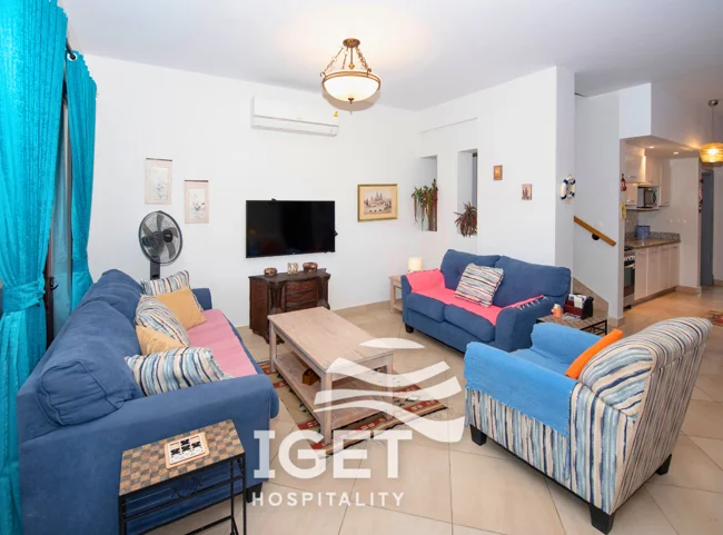 Image of Luxury Family Twin House in Blanca