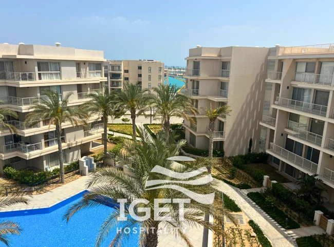 Image of Pool-View Chalet in Marina 1  